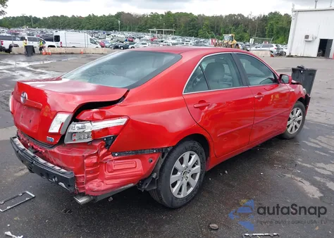 2009 Toyota Camry Hybrid z USA, uszkodzony, nr VIN 4T1BB46K09U077200
